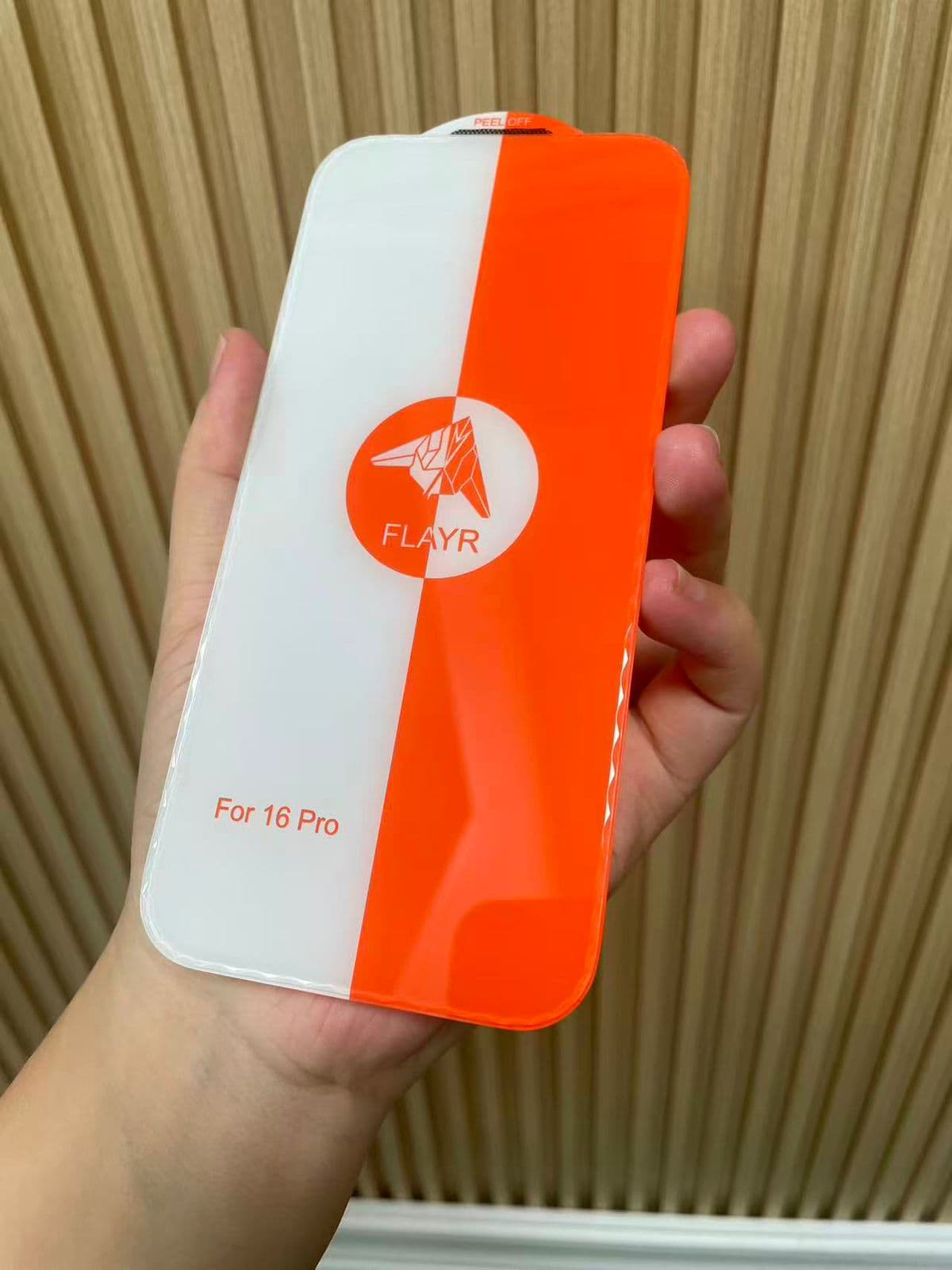 Borderless Diamond Cut Flayr logo